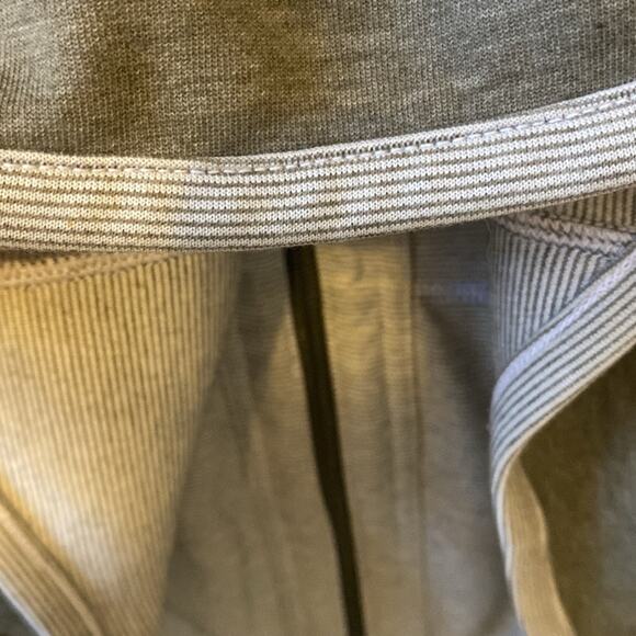 Tommy Bahama Sweatshirt Tobago Bay Reversible Full Zip Size Medium - Picture 5 of 6